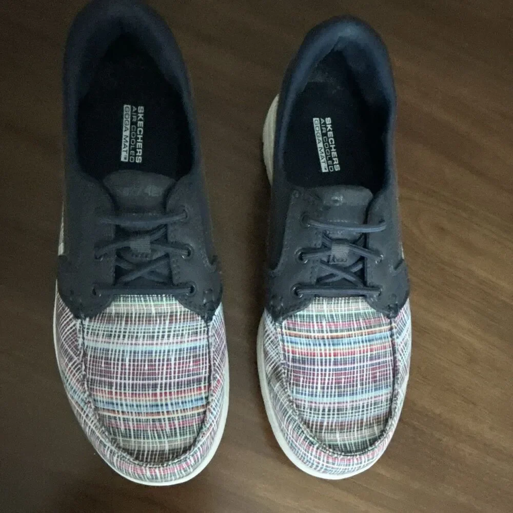 Skechers On-The-Go GOga Mat Comfort Plaid Navy Textile Lace-Up Sneaker 9.5